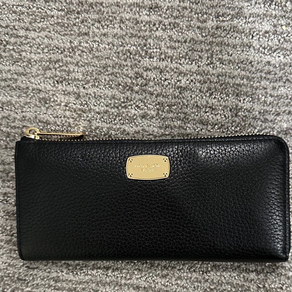 BNWT Michael Kors Black Leather Wallet